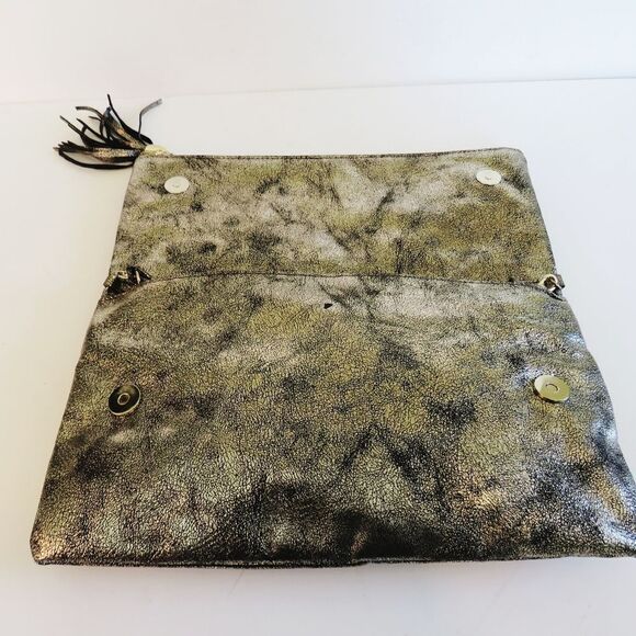 INC International Concepts Metallic Gold Bronze Black Frita Clutch Crossbody - Picture 5 of 16
